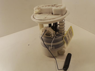 Renault Clio II Campus BJ: 2008 Kraftstoffpumpe Elek 8200683207 MARVAL 09746659900